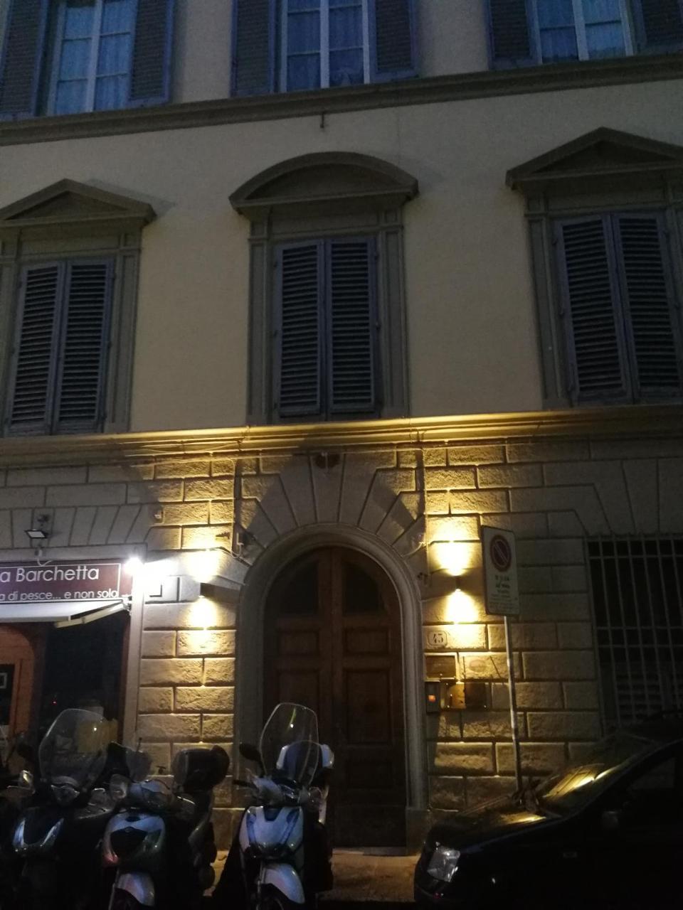 ホテル ソッジョルノ アルコバレーノ フィレンツェ エクステリア 写真